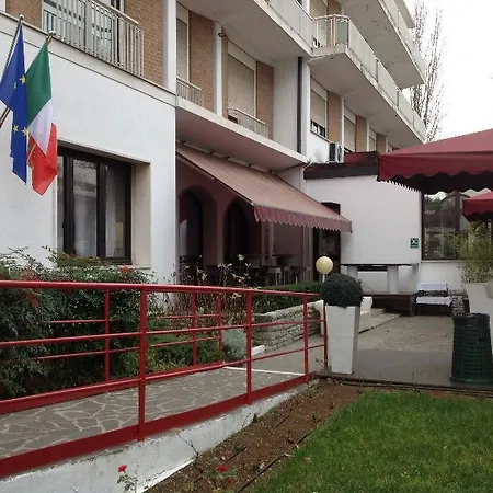 Hotel La Meridiana 4*